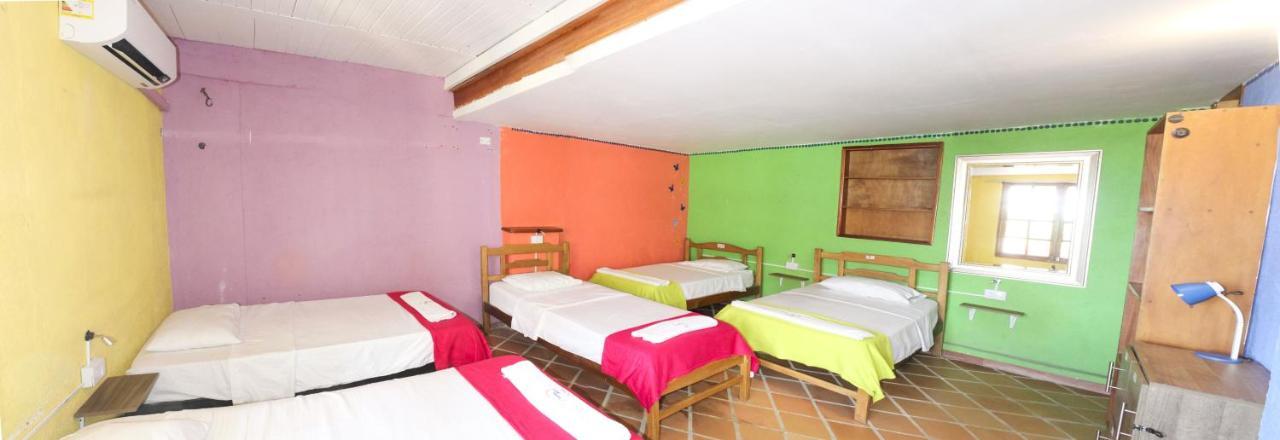 Tayrona Colors Hostel Taganga Eksteriør bilde