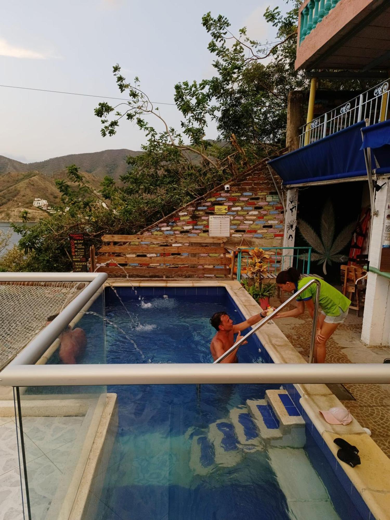 Tayrona Colors Hostel Taganga Eksteriør bilde